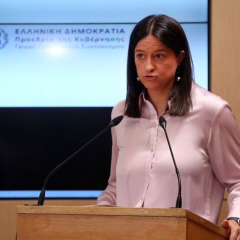 Νίκη Κεραμέως: Πρόσθετοι ωφελούμενοι από τη ρύθμιση για τις συντάξεις χηρείας