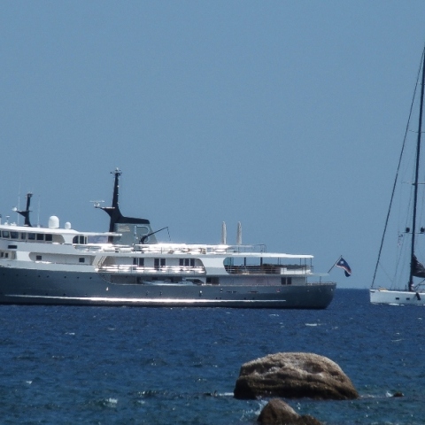 Καιρός αύριο: Αρκετή ζέστη και ισχυρά μελτέμια