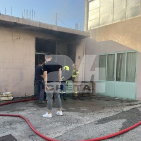 Χανιά: Έκρηξη σε εργαστήριο επισκευής σκαφών - Ένας τραυματίας