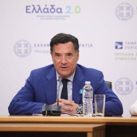 Άδωνις Γεωργιάδης: «Η γοητεία της αγένειας και της τοξικότητας»