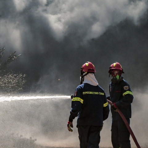Φωτιά σε στο Πικέρμι: Βρέθηκε νεκρός μέσα σε αυτοκίνητο