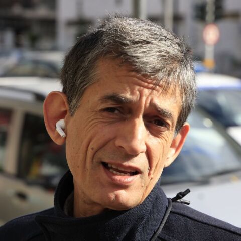 Καρανίκας κατά Παπαδημούλη: Ο «διαμερισματάκιας» που κατέληξε υπήκοος 