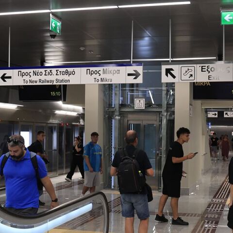 Το Μετρό Θεσσαλονίκης έφθασε στην Καλαμαριά - Φωτογραφίες από τα πρώτα δρομολόγια 