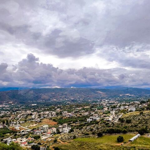 Καιρός σήμερα: Βροχές και καταιγίδες στα ορεινά
