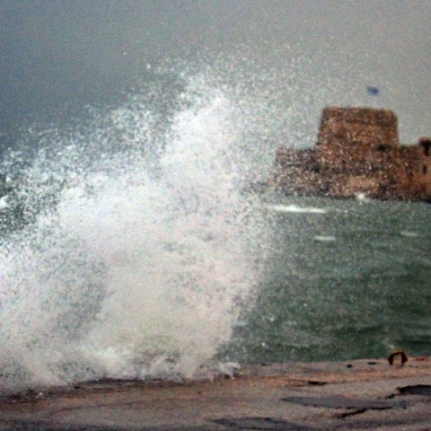Καιρός αύριο: Θυελλώδεις άνεμοι στο Αιγαίο και πτώση της θερμοκρασίας