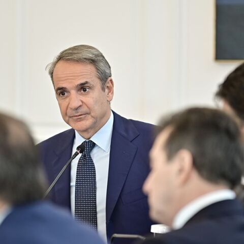 Μήνυμα Μητσοτάκη προς υπουργούς και βουλευτές:  «Ο λόγος μας να είναι μετρημένος και ακριβής»