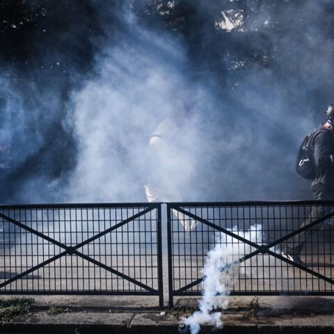 Σε αναβρασμό η Γαλλία: Κλιμακώνονται οι μαθητικές κινητοποιήσεις – 400 λύκεια κλειστά