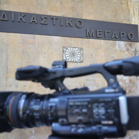 Θεσσαλονίκη: Αθωώθηκε άνδρας που κατηγορήθηκε ότι έκοψε τα φρένα και έκαψε το σπίτι της πρώην συντρόφου του