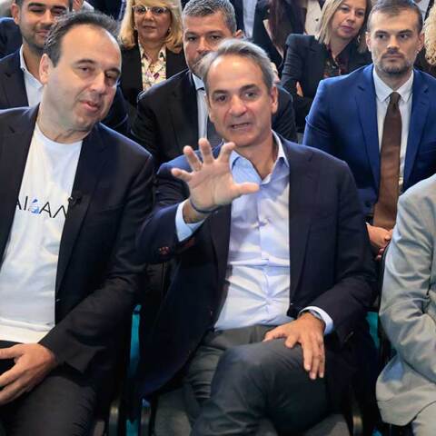 Δημήτρης Παπαστεργίου και Κυριάκος Μητσοτάκης στα εγκαίνια του υπερυπολογιστή «Δαίδαλος»