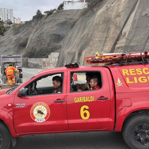 Περού, σωστικα συνεργεια, βουνο