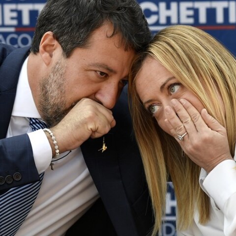 Ιταλία: Ρήξη Μελόνι- Σαλβίνι για την ενέργεια δέκα μέρες πριν τις εκλογές