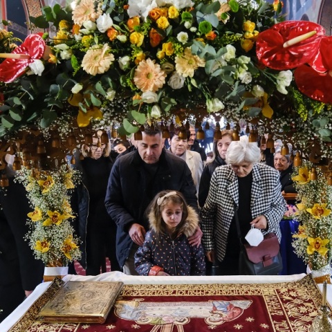 Πάσχα 2023 - Χανιά: Μεθυσμένος οδηγός έπεσε πάνω στην πομπή του Επιταφίου - Δύο τραυματίες