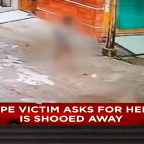 Στιγμιότυπο από το βίντεο της οργής στην Ινδία