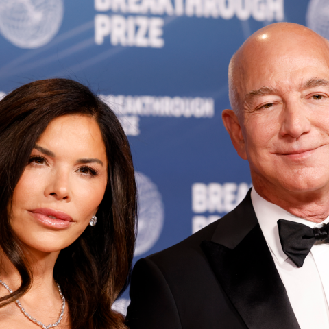 Τζεφ Μπέζος: Ο παραμυθένιος γάμος στη Βενετία και η σκιά των διαμαρτυριών - Αντιδράσεις των κατοίκων και απέλπιδες προσπάθειες του δισεκατομμυριούχου να τους «δελεάσει»