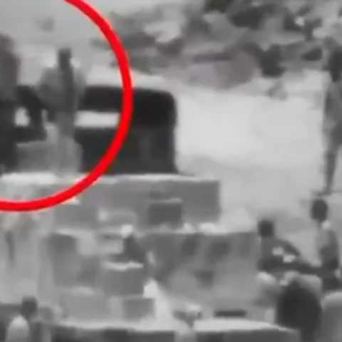 Ο IDF δημοσιεύει πλάνα που φέρεται να δείχνουν λεηλασία της ανθρωπιστικής βοήθειας από την Χαμάς