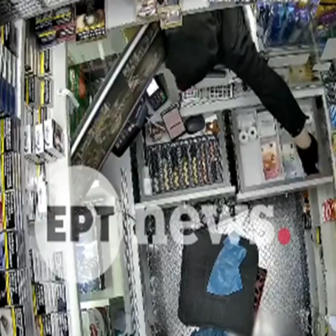 Μπαράζ ληστειών σε περίπτερα και μίνι μάρκετ σε περιοχές της Αττικής - Βίντεο ντοκουμέντο 