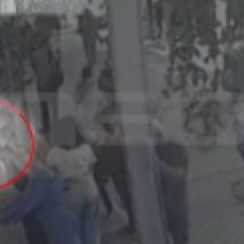 Άγιος Παντελεήμονας: Η στιγμή που 4χρονη φεύγει από το νηπιαγωγείο - Την αναζητούσαν επί μια ώρα