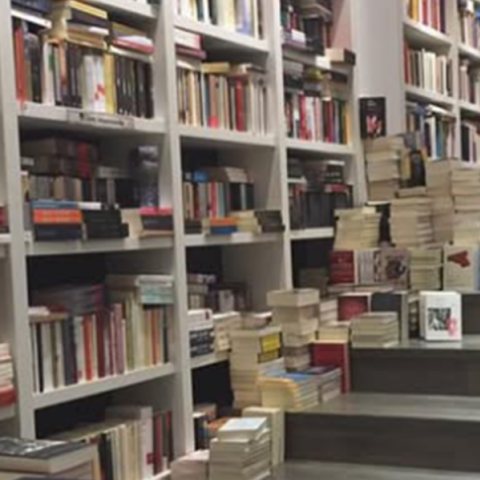 Τέλος εποχής για το Επί Λέξει: Να στηρίζετε τα μικρά βιβλιοπωλεία