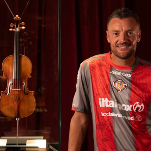 Τζέιμι Βάρντι: Διέρρηξαν τη βίλα του στη λίμνη Γκάρντα κλέβοντας κοσμήματα και ρολόγια