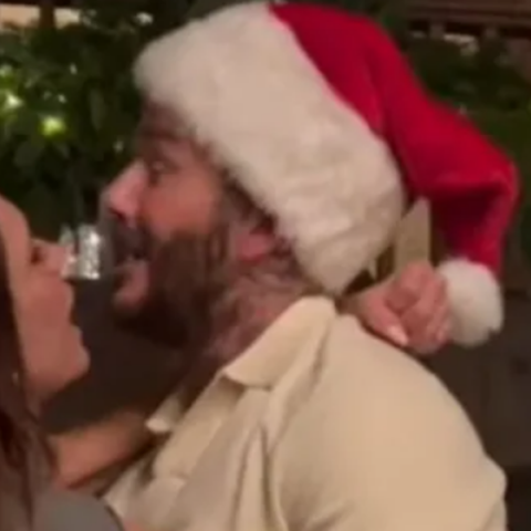 Χορός, στίχοι και υπονοούμενα: Οι Μπέκαμ απαντούν στον γιο τους Μπρούκλιν...με ρομαντική διάθεση