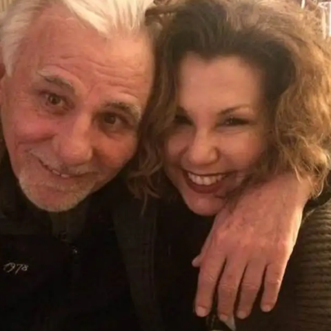 «Έσβησες ήρεμα στην αγκαλιά μου, φίλησε μου τη μαμά» - Η συγκινητική ανάρτηση της κόρης του Σπύρου Καρατζαφέρη