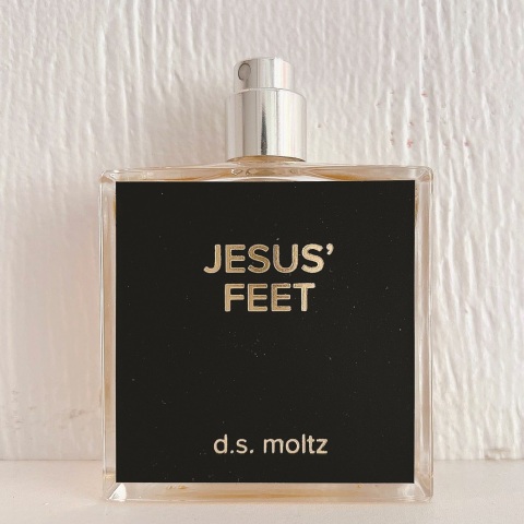 Jesus Feet: Το άρωμα της σειράς «Religious Vegetables», του Ντέιβιντ Μολτς