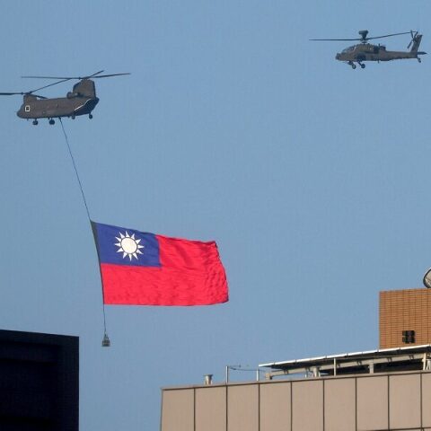 Στρατιωτικά γυμνάσια της Κίνας γύρω από την Ταϊβάν εν είδει «τιμωρίας» του νέου προέδρου της	