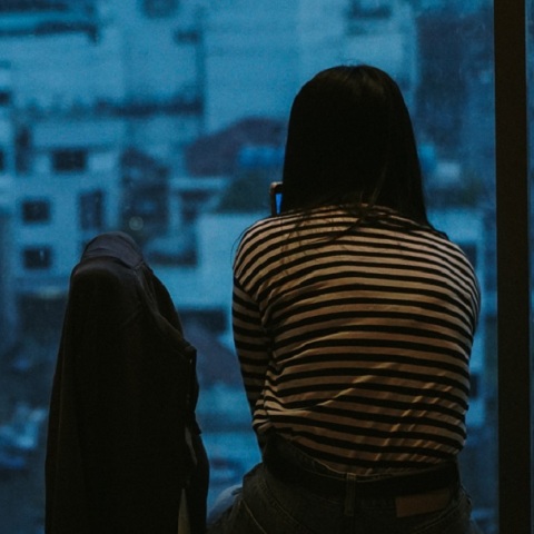 Αποτροπιασμός στην Αθήνα: 56χρονος βίαζε την ανήλικη κόρη της συντρόφου του για 7 χρόνια