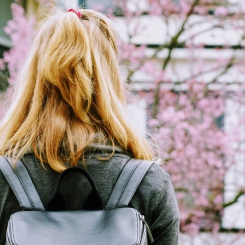 Αθήνα: 56χρονος βίαζε την ανήλικη κόρη της συντρόφου του 
