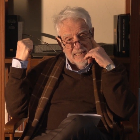 Στον Γιάννη Κιουρτσάκη το ελληνογαλλικό Λογοτεχνικό Βραβείο για το «Καμύ και Σεφέρης: Μια υπόθεση φωτός»