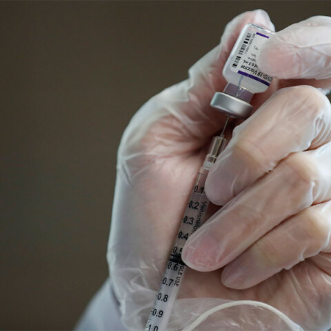 Έφτασαν στα φαρμακεία της Θεσσαλονίκης τα εμβόλια για την εποχική γρίπη - Αυξημένη η ζήτηση