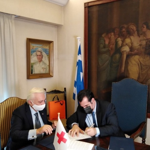 Υπογραφή Μνημονίου Συνεργασίας Υπουργείου Υγείας - Ελληνικού Ερυθρού Σταυρού