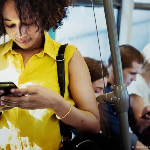 Ε.Ε.: Αντιμετώπιση του παράνομου διαδικτυακού περιεχομένου 