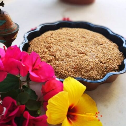 thumbnail_fanouropita-2-696x522