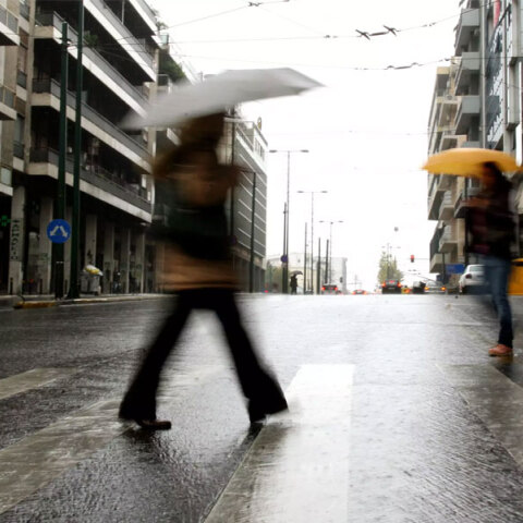 Η κακοκαιρία EVA επηρεάζει και την Αττική σήμερα με βροχές
