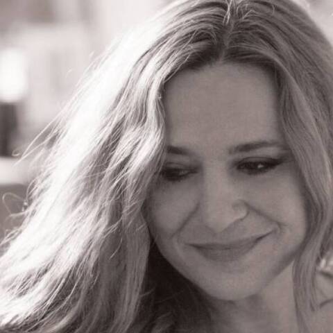 Ευανθία Ρεμπούτσικα: «Ένα αστέρι μία ευχή» στο Θέατρο του Κολλεγίου Αθηνών