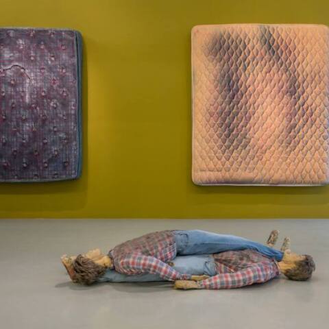 «Kaari Upson: Never enough», επιμέλεια: Δάκης Ιωάννου (Ίδρυμα ΔΕΣΤΕ)