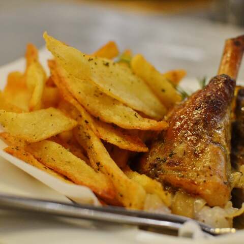 Χρύσα Χρύσα  