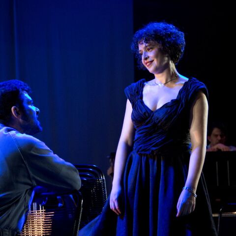 Εύη Σαουλίδου, «Η Στέλλα με τα κόκκινα γάντια» (Θέατρο Τέχνης) 