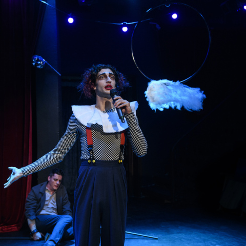 Τάσος Λέκκας, «Η νύχτα των μυστικών» (θέατρο Μπέλλος)