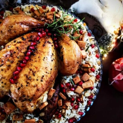 Γιορτινό κοτόπουλο με ρύζι