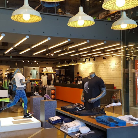 Το μαγαζί της Nike στην Ερμού