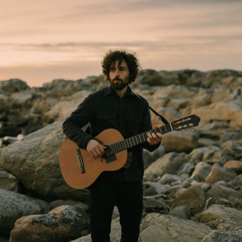 Cosmos: José González στο Κέντρο Πολιτισμού Ίδρυμα Σταύρος Νιάρχος