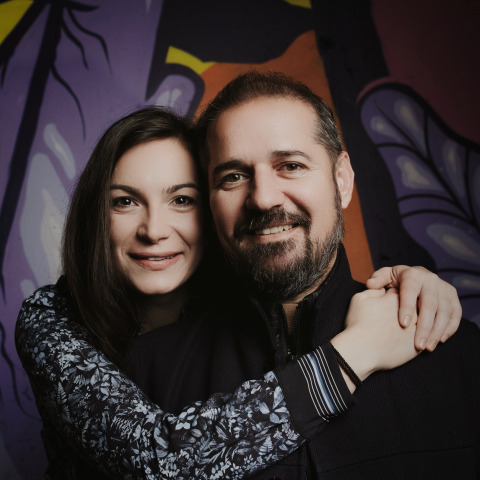 Η Κωνσταντίνα Πάλλα και ο Γιώργος Στρατάκης στον Σταυρό του Νότου Plus