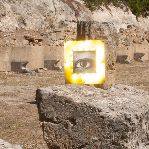 EX CORPO: Η νέα έκθεση της εικαστικού και performance artist Μαίρης Ζυγούρη