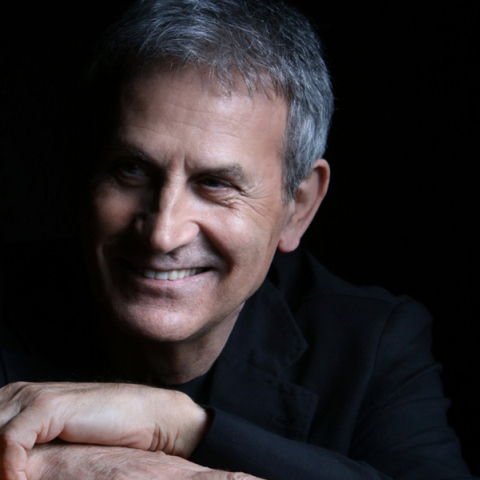 Γιώργος Νταλάρας