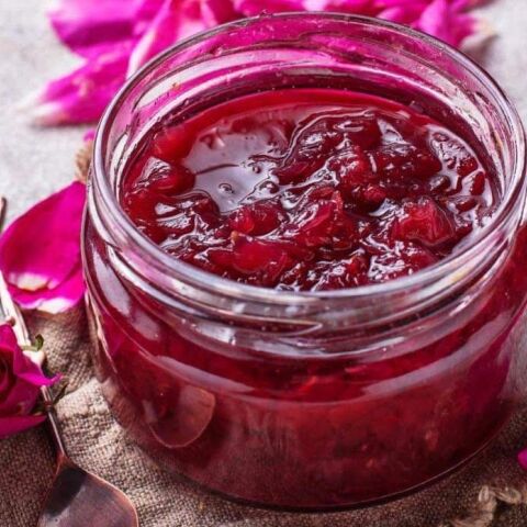 Γλυκό του κουταλιού τριαντάφυλλο