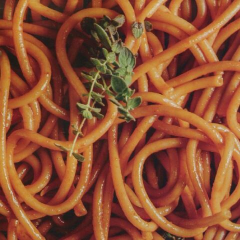 Σκορδομακάρονα, όπως στην Κρήτη