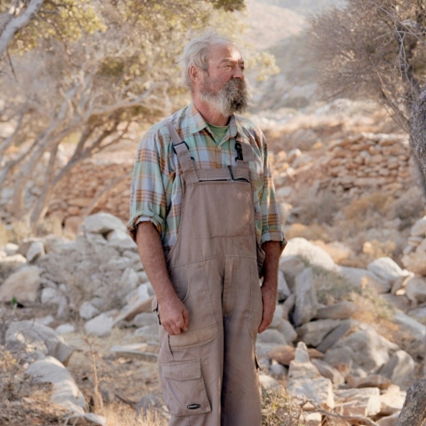 Οι καστανοκόκκινοι βράχοι: Έκθεση φωτογραφίας του Clement Chapillon