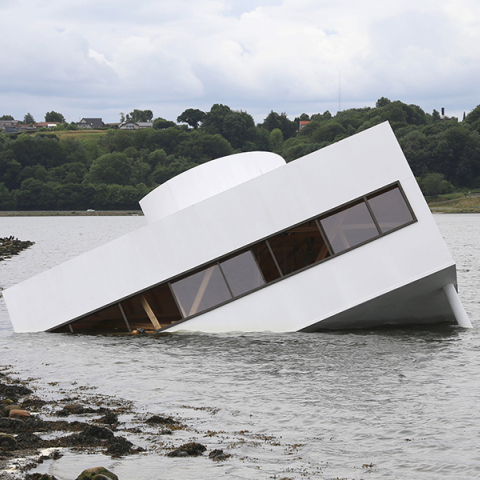 Revisions and Postscripts: Asmund Havsteen-Mikkelsen και Μιχάλης Ζαχαρίας στο MISC